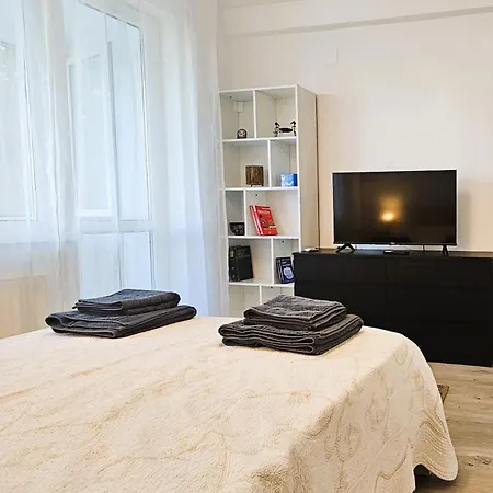 Apartment Yb 174 Bucharest